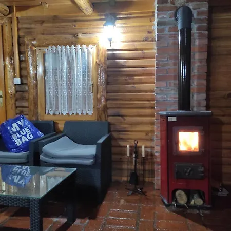 컨트리하우스 Katarina Doboj,busletic *